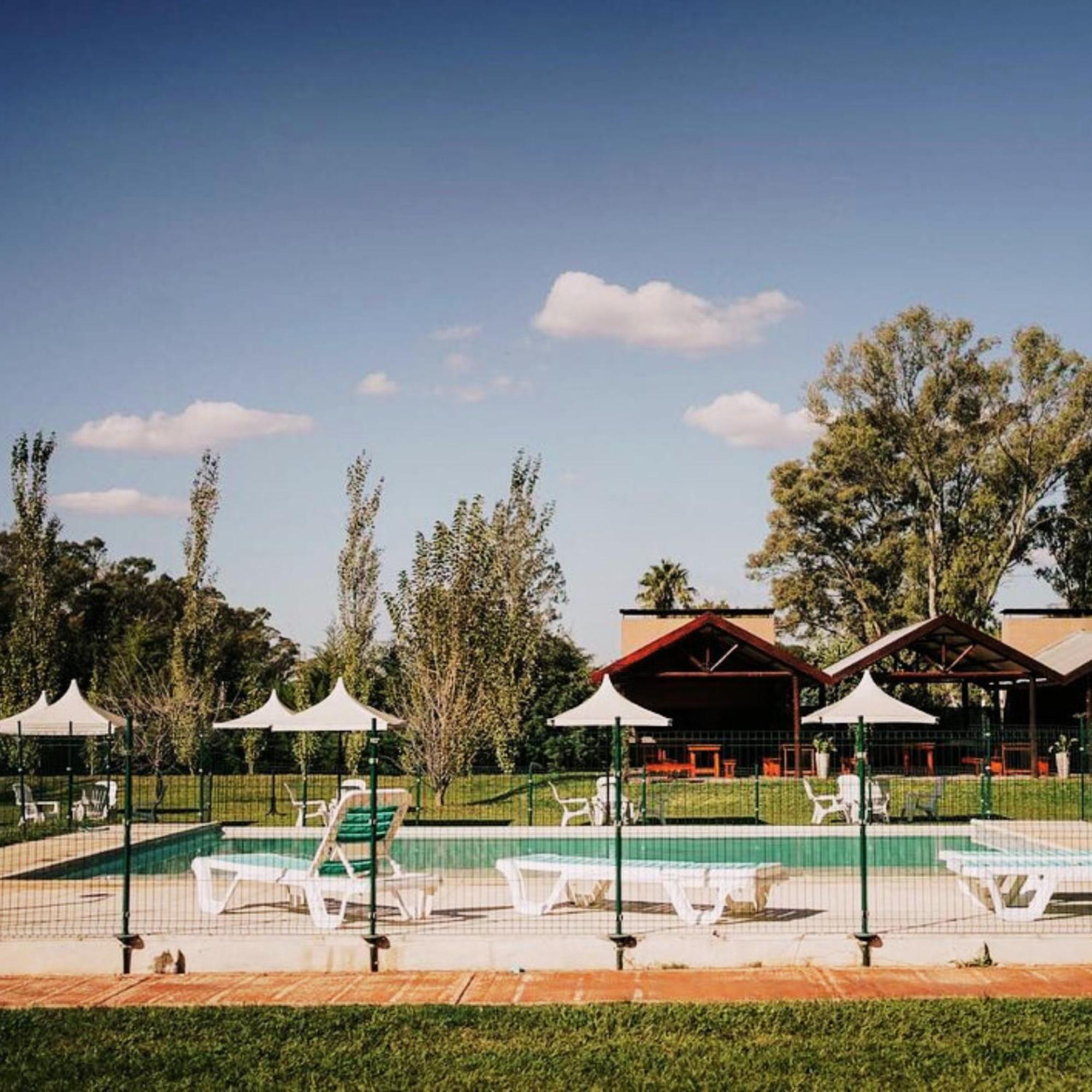 Fratelli Cabanas-apart Campsite *